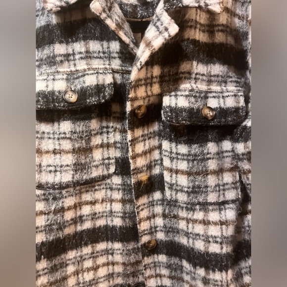 Universal Thread Jacket - Picture 3 of 6